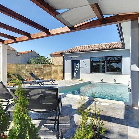 Villa Sunny Home วอดิยัน ภายนอก รูปภาพ