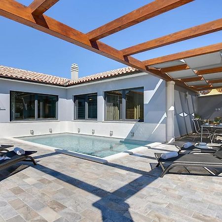Villa Sunny Home วอดิยัน ภายนอก รูปภาพ