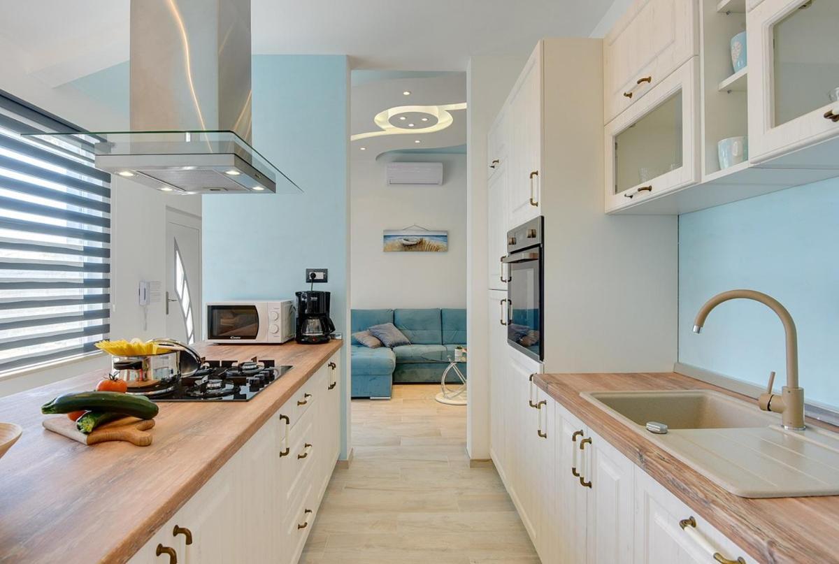 Villa Sunny Home วอดิยัน ภายนอก รูปภาพ