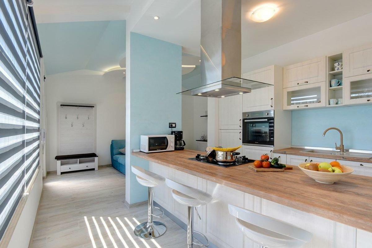 Villa Sunny Home วอดิยัน ภายนอก รูปภาพ